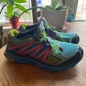 Salomon XR trail shoe